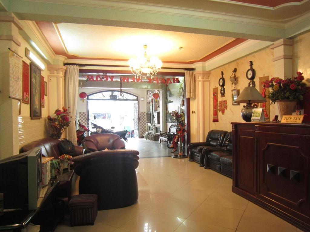 Timi Hotel Ho Chi Minh-stad Buitenkant foto